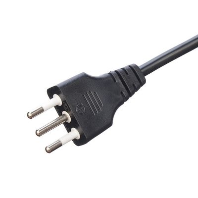 Huishoudelijk apparaat Zuurstofvrij Gekleurde Stranded Copper 3 Pin 16A Plug Power Cord C13 Connector Zwart Italia Standaard Power Cord