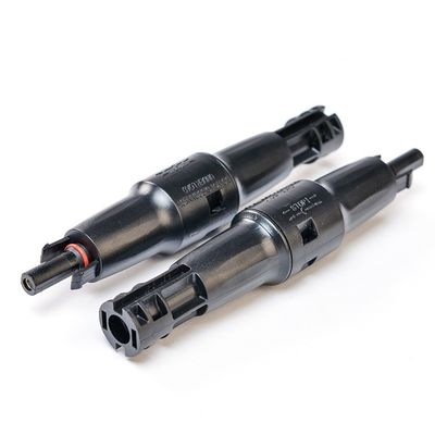 Stranded Conductor Overhead PV Cable Power Connector Socket met fusie waterdicht IP65 PPO-isolatie en geblokkeerd koper