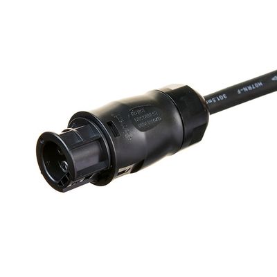 Betteri BC01 Solar Photovoltaic Micro Inverter Cable H07RN-F 3X1.5MM2 Schroeftype Vrouwelijke stekker Gebruikt op balkon Zonne-systeem