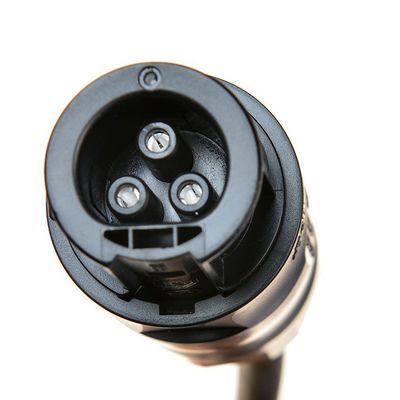 Betteri BC01 Solar Photovoltaic Micro Inverter Cable H07RN-F 3X1.5MM2 Schroeftype Vrouwelijke stekker Gebruikt op balkon Zonne-systeem
