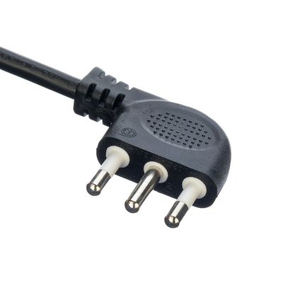 16A IEC 60320 C13 Clover Connector Zwart Italia Standaard H05VV-F 3x0.75MM2 Verlengsnoer Aarding Standaard Aarding