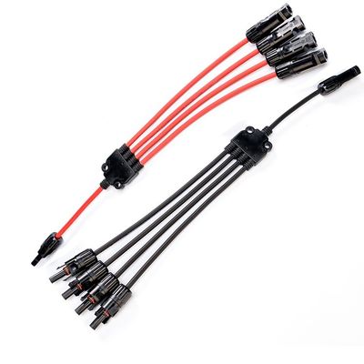 Normale secties 1C X56/0.285MM PV-kabelverlenging Y Divider 4 tot 1 PV004 Mannelijke en vrouwelijke connectoren 40 sets/karton