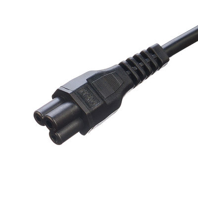 Commerciële 3 Pin 16A Plug C5 Clover Connector Zwart Italia Standaard Verlengsnoer Leads IMQ Power Cord H05vv-f 3g 0.75mm2