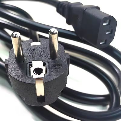 VDE-gecertificeerde EU-standaard Cee7/7 Euro Power Cord 1,5 mm met C13 Geschikt voor duurzame computer