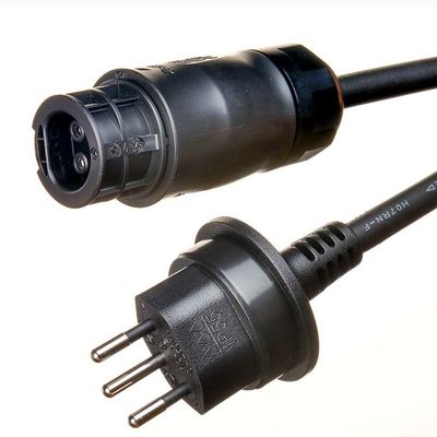 Op maat gemaakte lengte Schuko-verlengkabel met rubberisolatiemateriaal en BC05-aansluiting IP68 voor model micro-omvormer